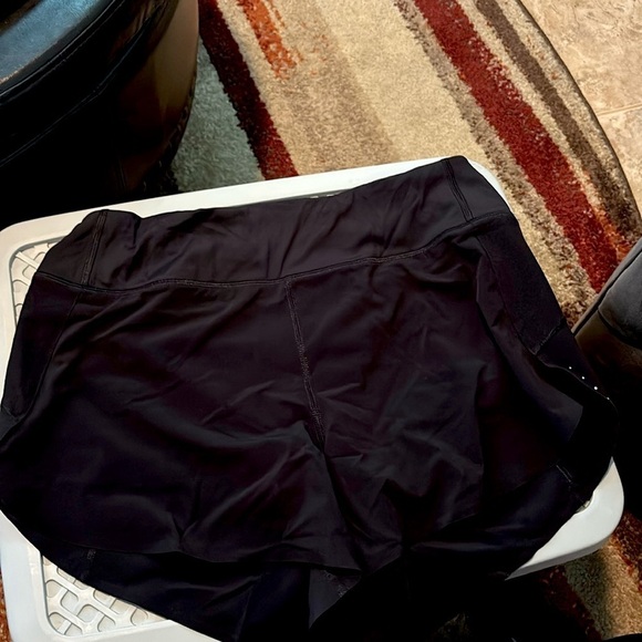 Athleta Pants - Women’s Athleta shirts medium black